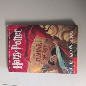 Harry Potter and the Chamber of Secrets paperback
